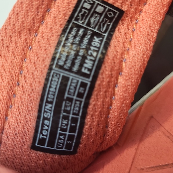 Teva Manatee Sport Sandals. - Picture 13 of 13